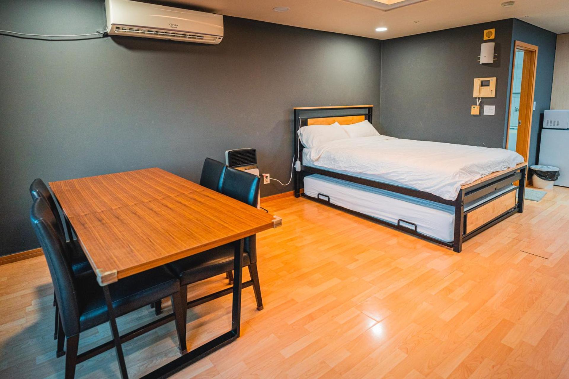 Apartemen Momoho Hongdae Seoul